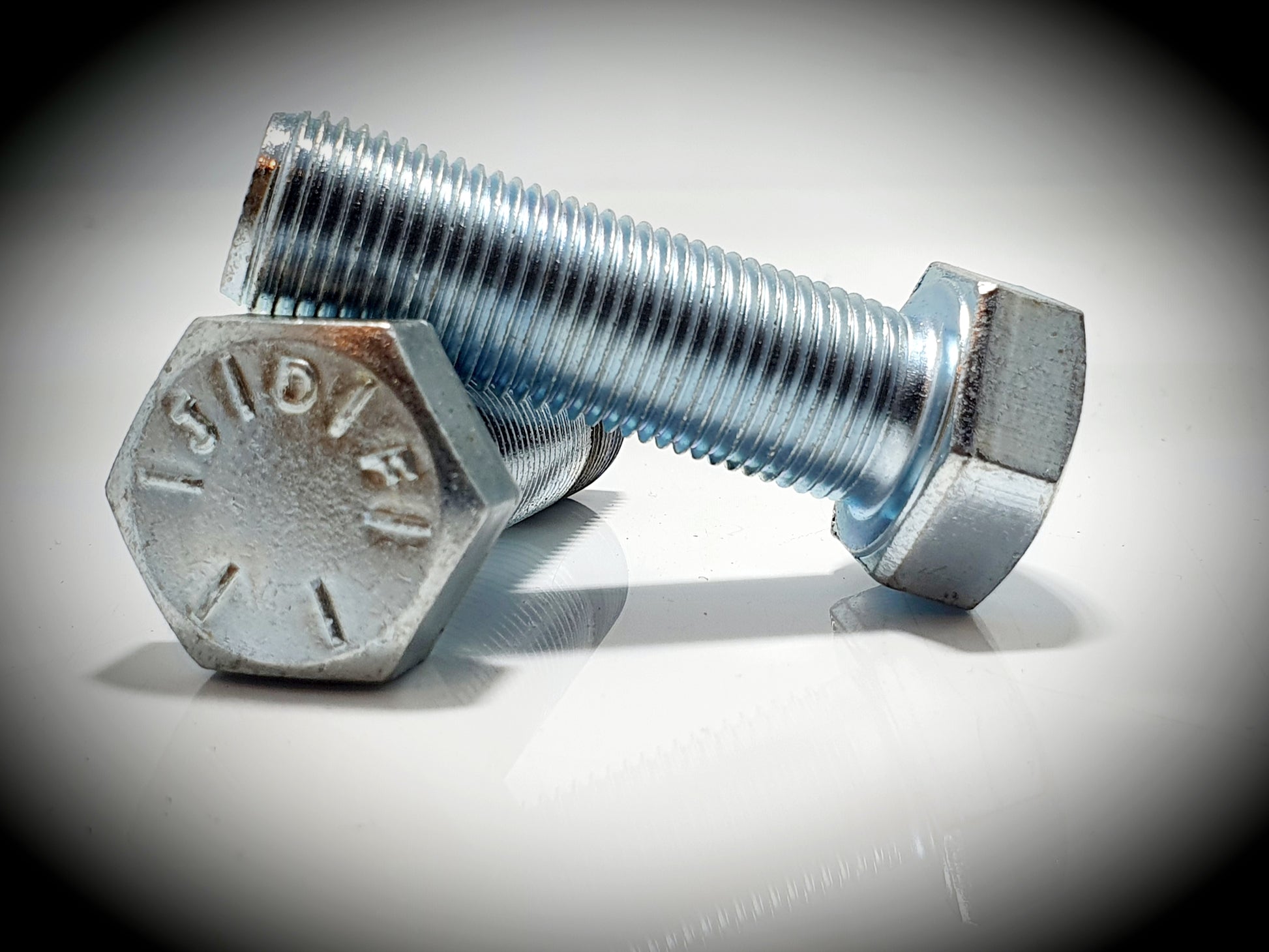 UNF hexagonal bolt 5/8" X 2" - SS Racetech Rods & Customs