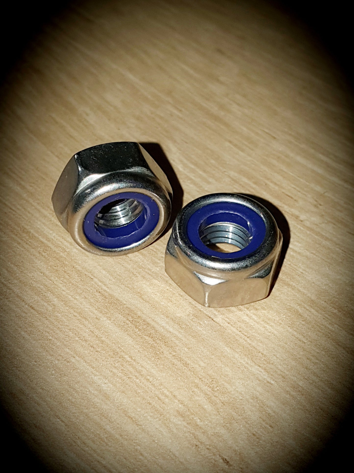 Hexagon nut, low profile, with clamping piece ( non-metal insert) s/s M10