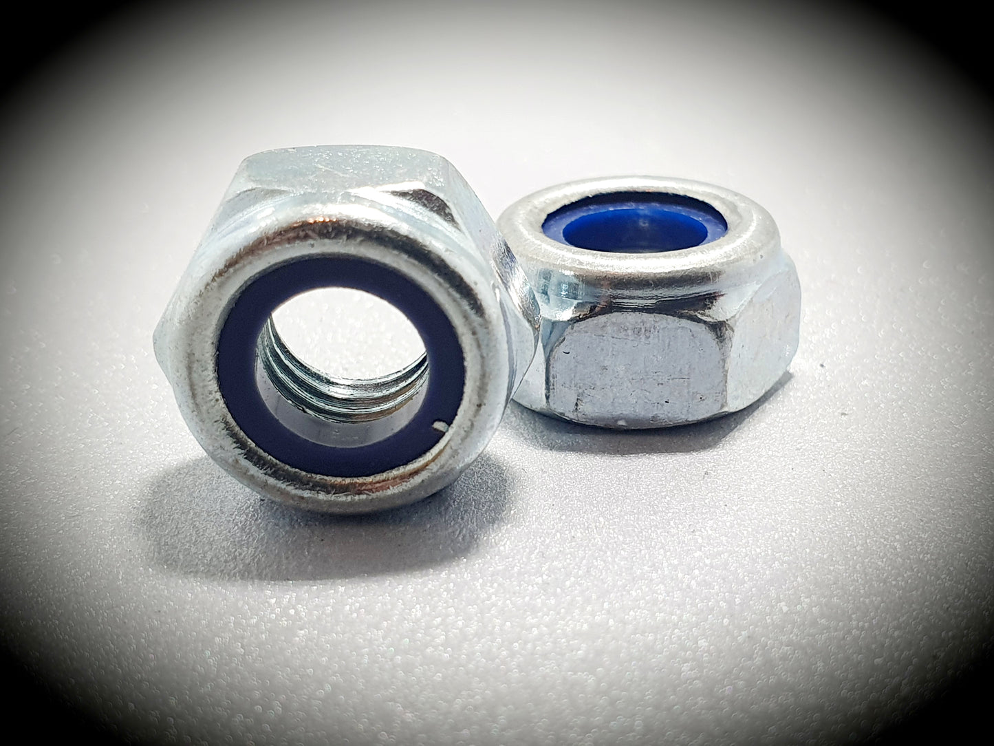 Nylock hex nut, low profile, with clamping M8