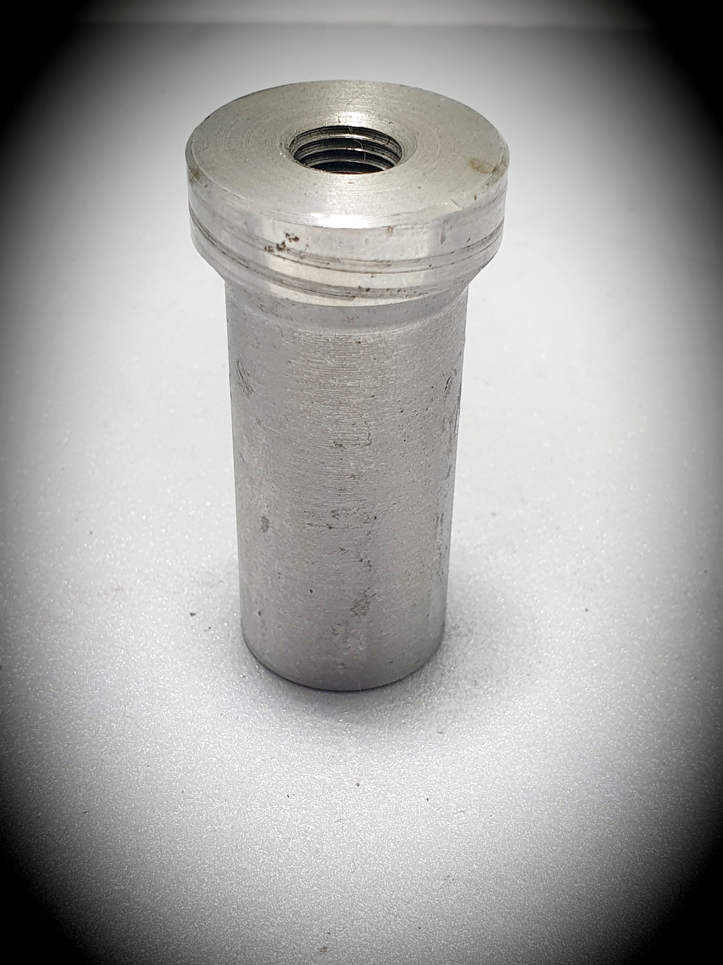 KTK625TBRL100 Step Race Round Bungs Left Hand Thread For 5/8" Heim Joint For 1-1/4" Diameter 0.120" Wall Tube