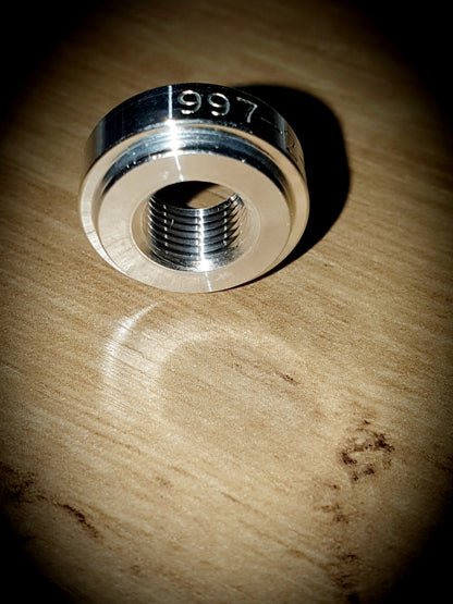997-04-D 1/4 NPT female weld on
